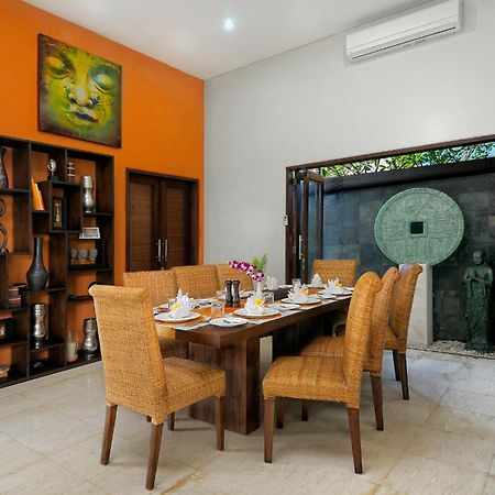 Villa Delapan Canggu  Exterior photo